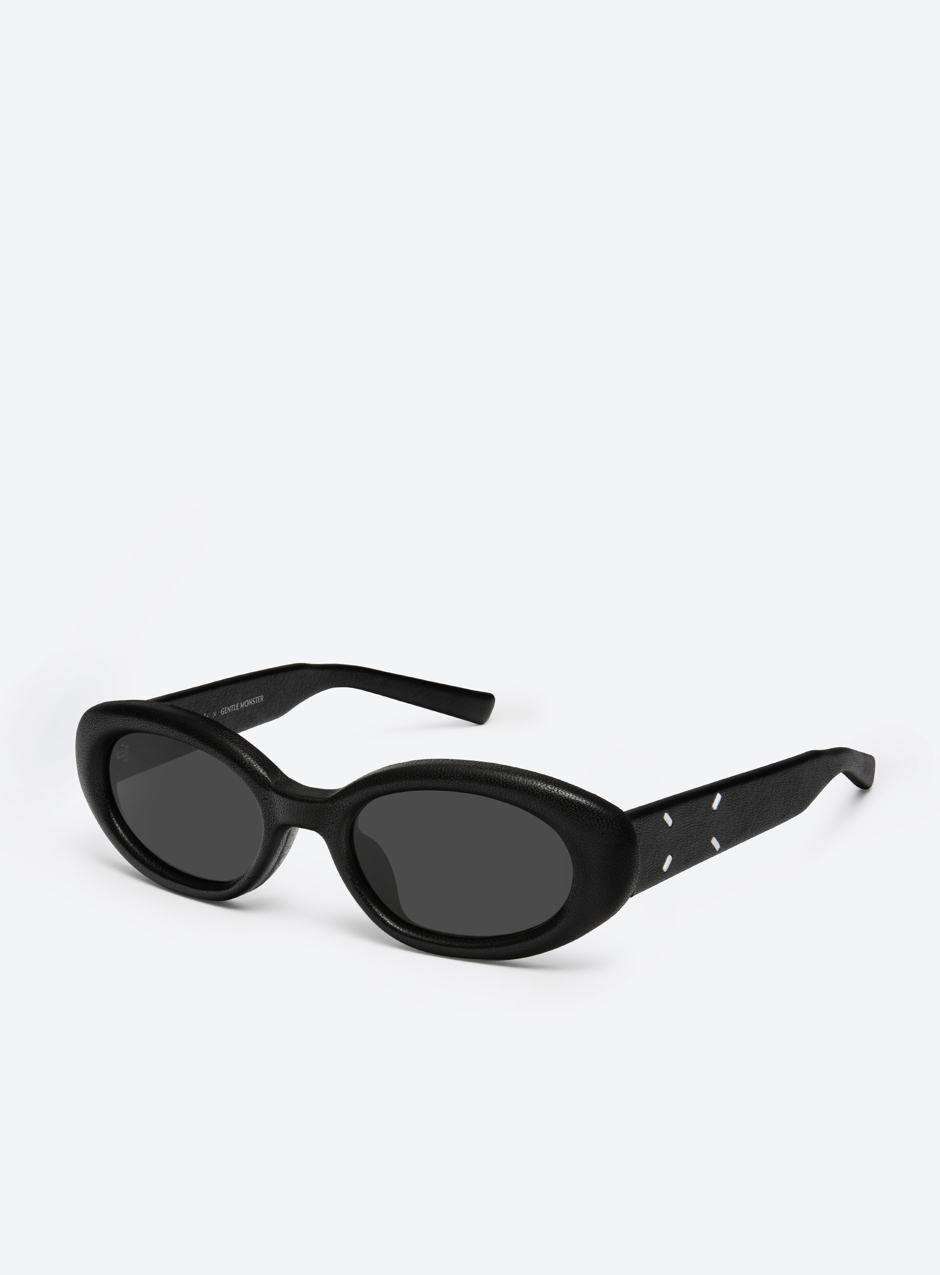 Maison Margiela - MM107 Leather L01 | Gentle Monster